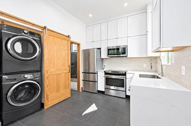 815 E 23rd Street, Houston, TX 77009