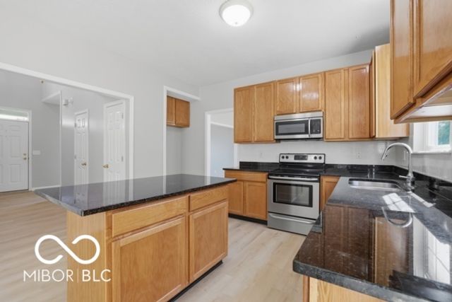 9601 Cypress Way, Carmel, IN 46032