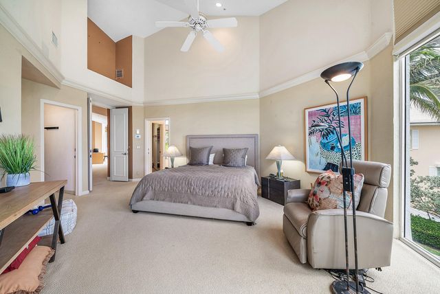 2115 S Ocean Boulevard 14, Delray Beach, FL 33483