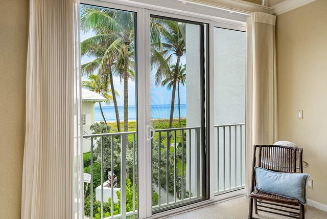 2115 S Ocean Boulevard 14, Delray Beach, FL 33483