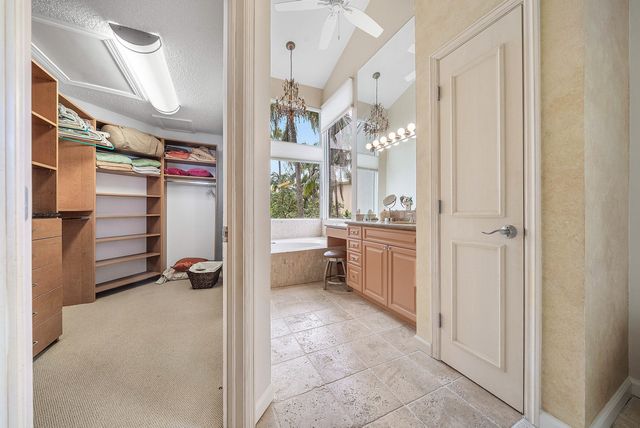 2115 S Ocean Boulevard 14, Delray Beach, FL 33483