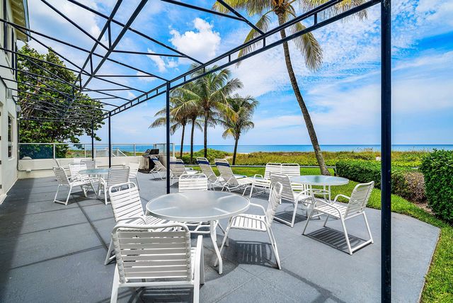 2115 S Ocean Boulevard 14, Delray Beach, FL 33483