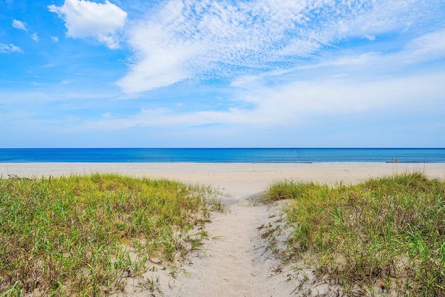 2115 S Ocean Boulevard 14, Delray Beach, FL 33483