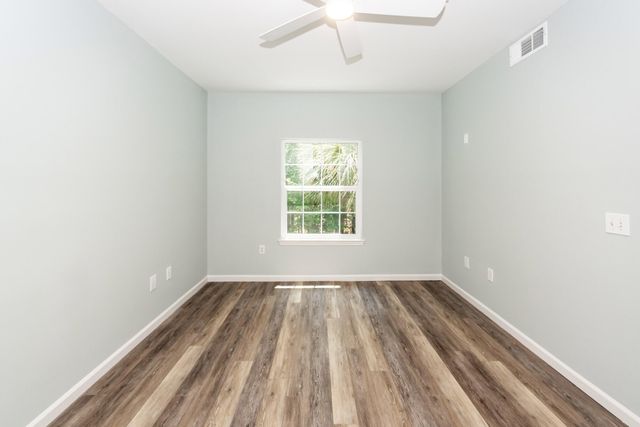 1300 Park West Boulevard 611, Mount Pleasant, SC 29466