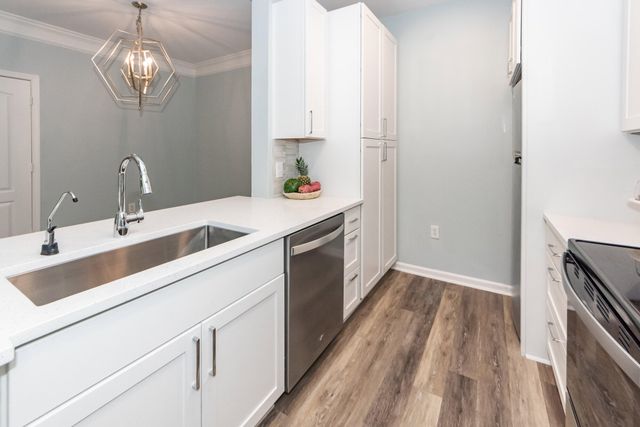 1300 Park West Boulevard 611, Mount Pleasant, SC 29466
