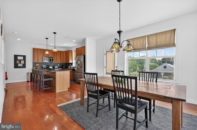 4006 1ST AVE, Lafayette Hill, PA 19444