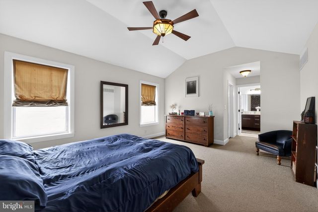 4006 1ST AVE, Lafayette Hill, PA 19444