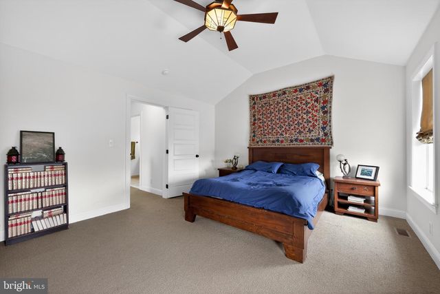 4006 1ST AVE, Lafayette Hill, PA 19444