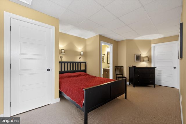 4006 1ST AVE, Lafayette Hill, PA 19444
