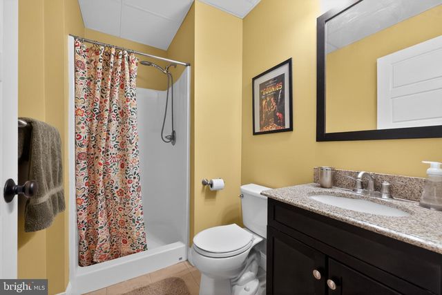 4006 1ST AVE, Lafayette Hill, PA 19444
