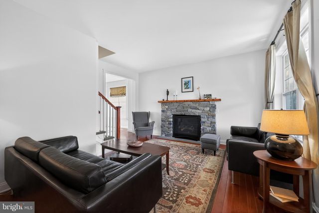 4006 1ST AVE, Lafayette Hill, PA 19444
