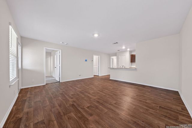 6619 Legato Curve, San Antonio, TX 78252