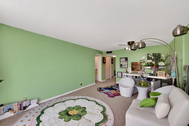 500 Executive Center Drive 3f, West Palm Beach, FL 33401
