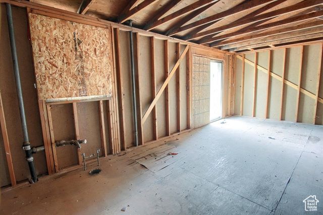 1546 E 700 S, Clearfield, UT 84015