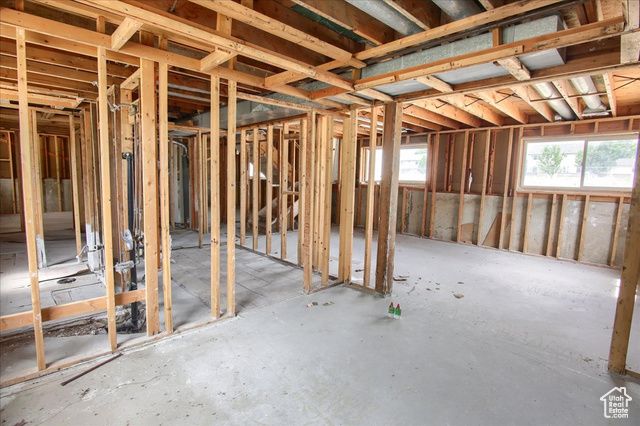 1546 E 700 S, Clearfield, UT 84015