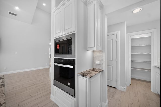 2801 Augustus Way, Mansfield, TX 76063