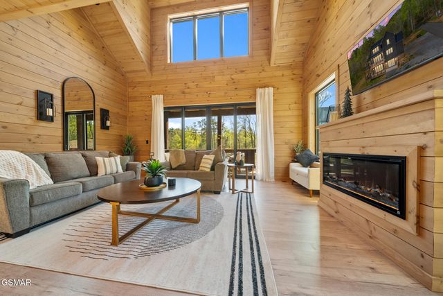 2669 Sulpher Springs Way, Sevierville, TN 37862