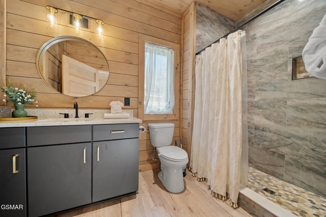 2669 Sulpher Springs Way, Sevierville, TN 37862