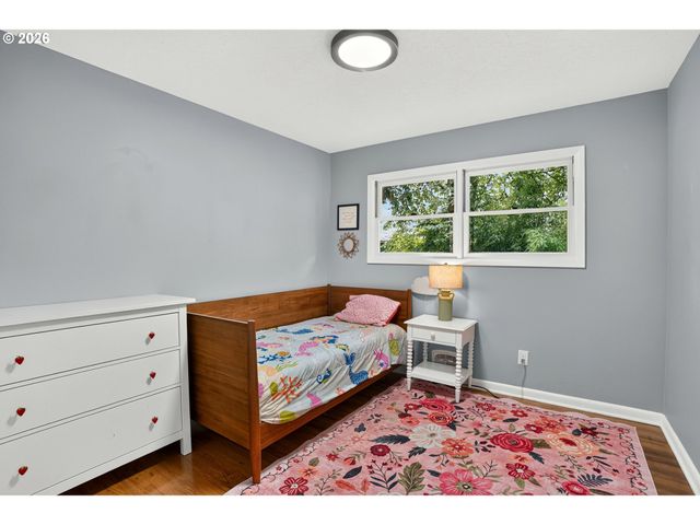 16184 LAKE FOREST Blvd, Lake Oswego, OR 97035
