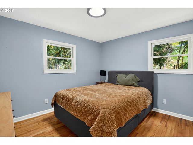 16184 LAKE FOREST Blvd, Lake Oswego, OR 97035
