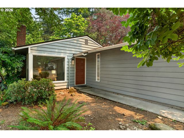 16184 LAKE FOREST Blvd, Lake Oswego, OR 97035
