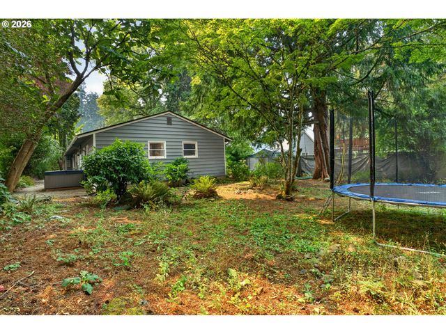 16184 LAKE FOREST Blvd, Lake Oswego, OR 97035