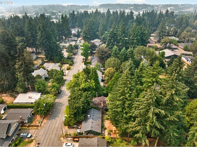 16184 LAKE FOREST Blvd, Lake Oswego, OR 97035