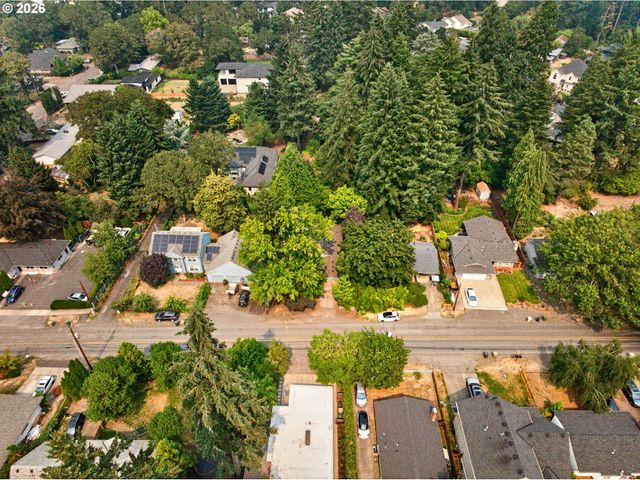 16184 LAKE FOREST Blvd, Lake Oswego, OR 97035