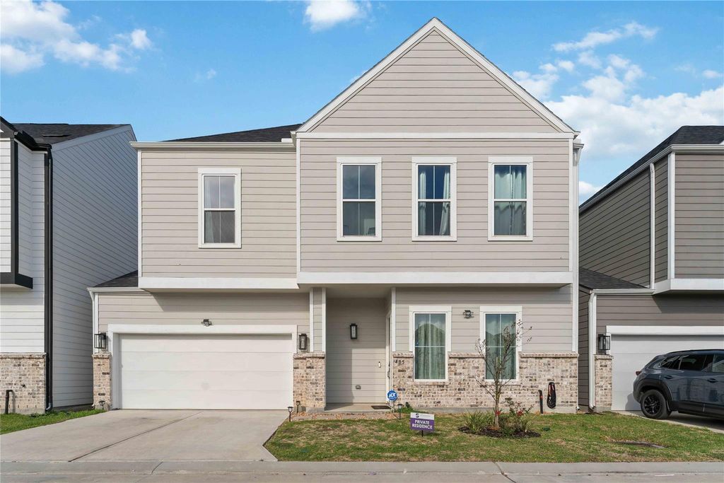 405 Stoneworks Garden Lane Lane, Houston, TX 77076