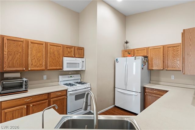 6366 Lorne Green Avenue 101, Henderson, NV 89011