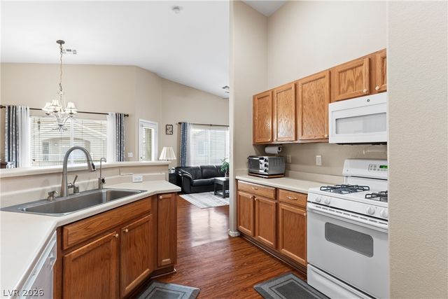 6366 Lorne Green Avenue 101, Henderson, NV 89011