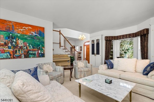 9 Cypress Ln, Hardyston Twp., NJ 07419