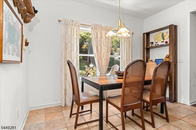 9 Cypress Ln, Hardyston Twp., NJ 07419