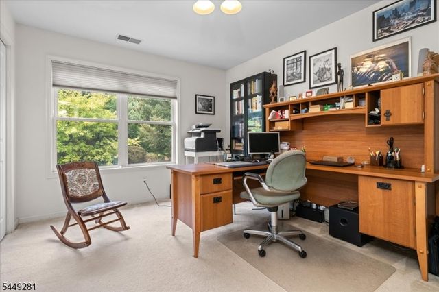 9 Cypress Ln, Hardyston Twp., NJ 07419