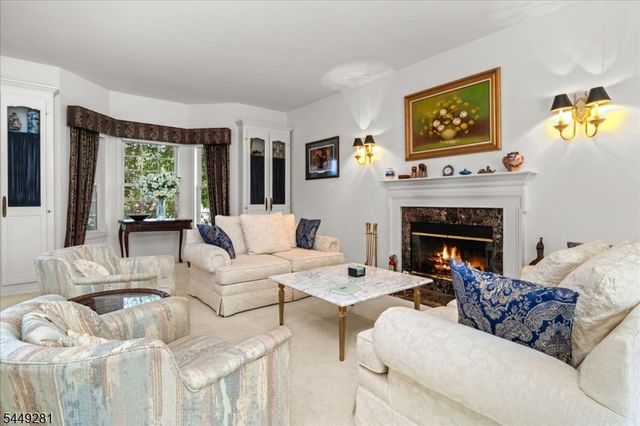9 Cypress Ln, Hardyston Twp., NJ 07419