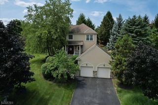 9 Cypress Ln, Hardyston Twp., NJ 07419