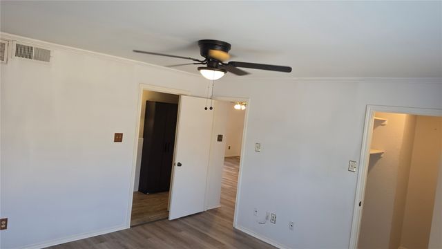 2733 Silver Creek Drive 104, Arlington, TX 76006