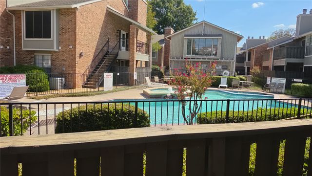2733 Silver Creek Drive 104, Arlington, TX 76006