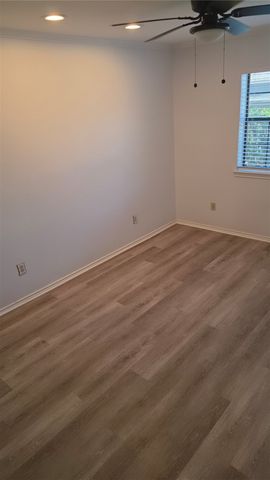2733 Silver Creek Drive 104, Arlington, TX 76006