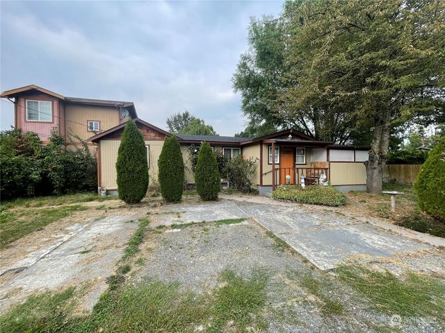 221 2nd Avenue N, Algona, WA 98001