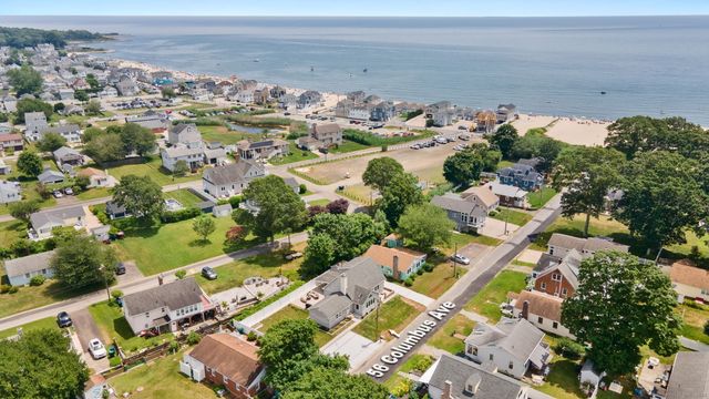 56 Columbus Avenue, Old Lyme, CT 06371