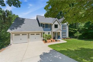 141 Shadowlake Lane SE, Marietta, GA 30067