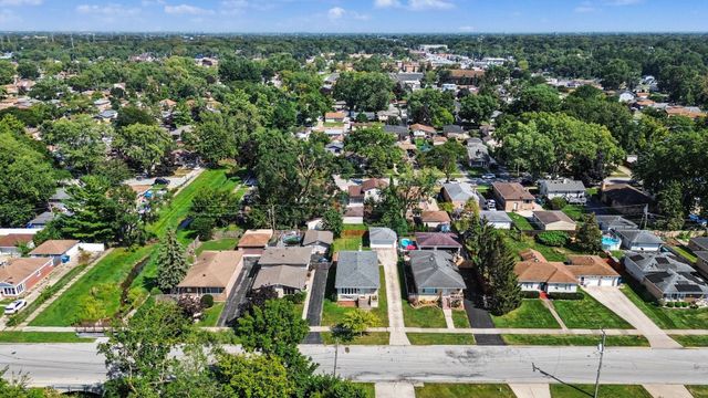 14611 Kostner Avenue, Midlothian, IL 60445