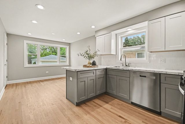 14611 Kostner Avenue, Midlothian, IL 60445