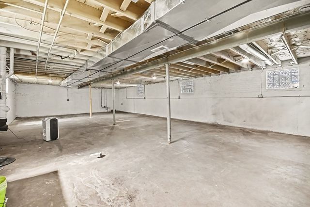 14611 Kostner Avenue, Midlothian, IL 60445