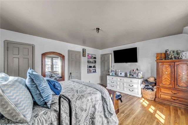 3877 Faversham Road, University Heights, OH 44118