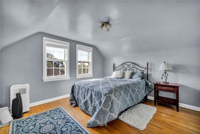 3877 Faversham Road, University Heights, OH 44118