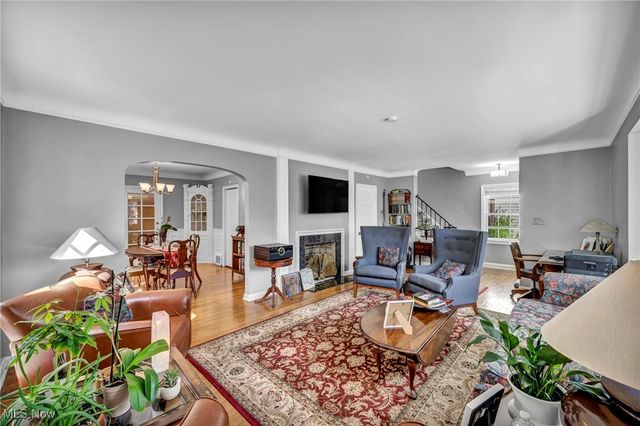 3877 Faversham Road, University Heights, OH 44118