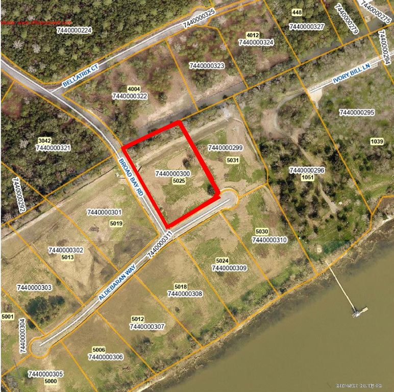 14 Aldebaran Way, Mcclellanville, SC 29458