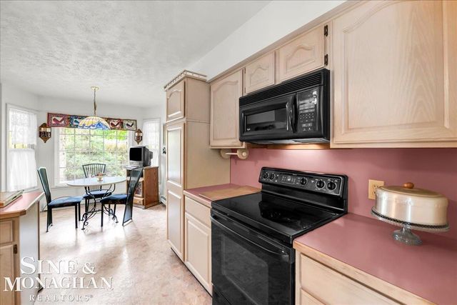 9017 Stone Road, Algonac, MI 48001